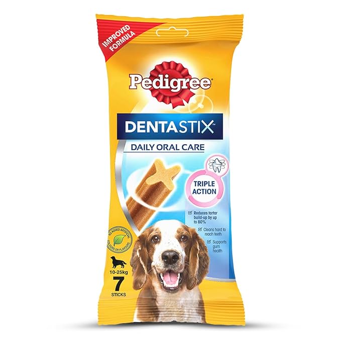 Pedigree Dentastix Oral Care Dog Treat, Adult Medium Breed (10-25 kg), 180 gm
